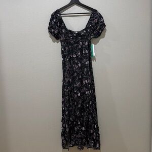 Stitch & Pine Black Floral Short Sleeve Maxi Dress Size M